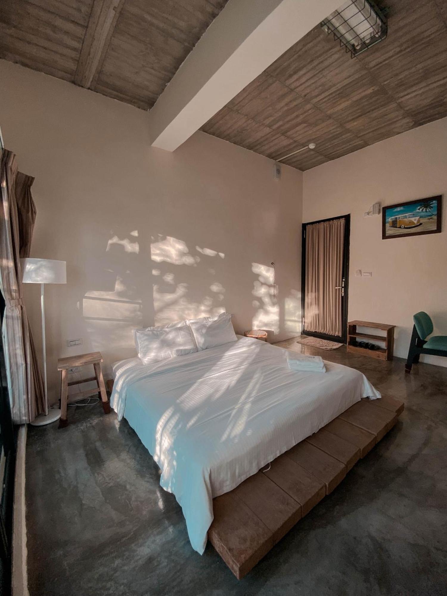 Lugo Hotel Manzhou Luaran gambar