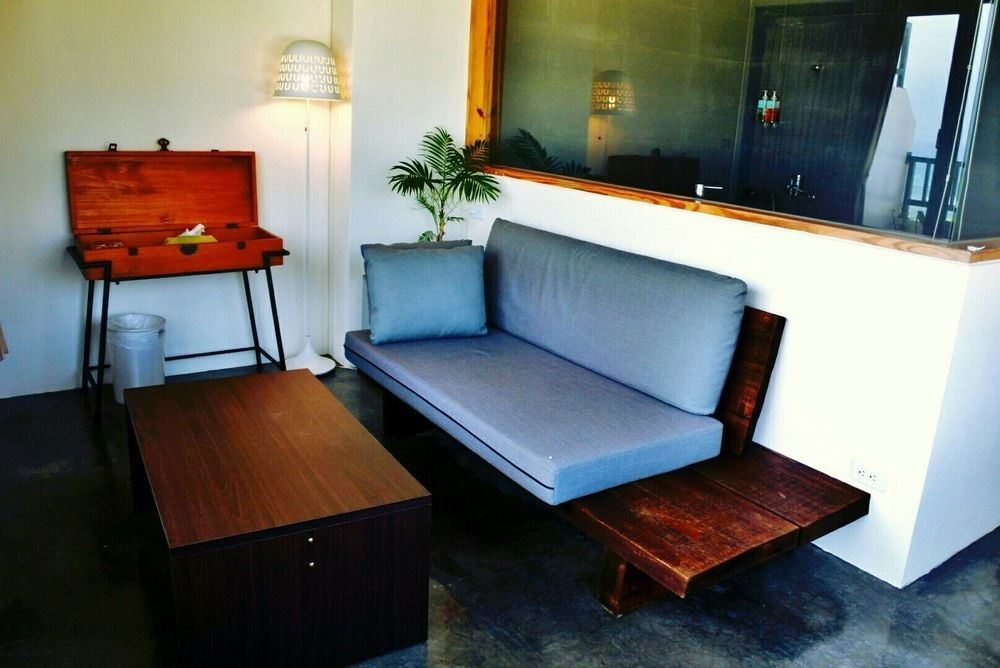 Lugo Hotel Manzhou Luaran gambar